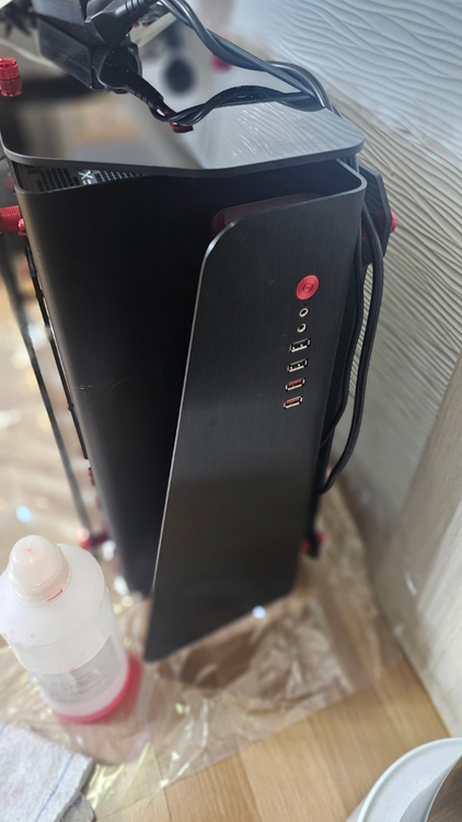 수냉 예술작품 PC 본체+커세어K70키보드+레이싱핸들 로지텍 G27풀셋--5