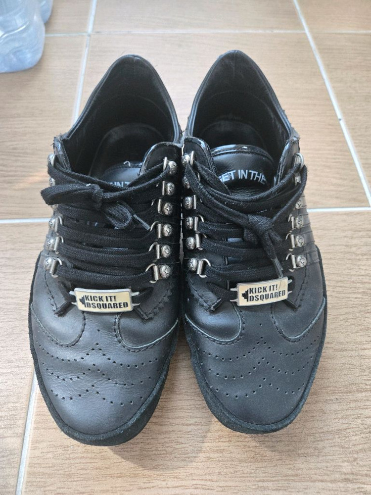 디스퀘어드2 스니커즈--1