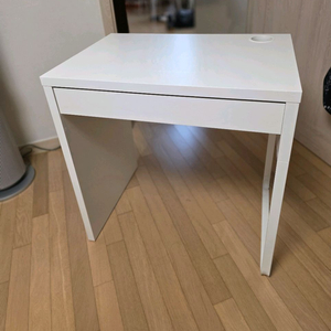 이케아 화이트 책상 화장대