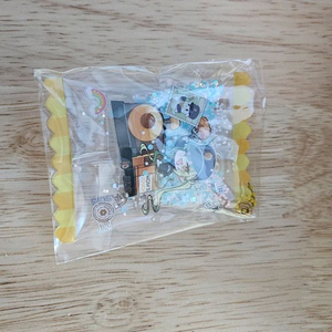 블루아카이브 맘스터치 콜라보 타치바나 노조미 키링