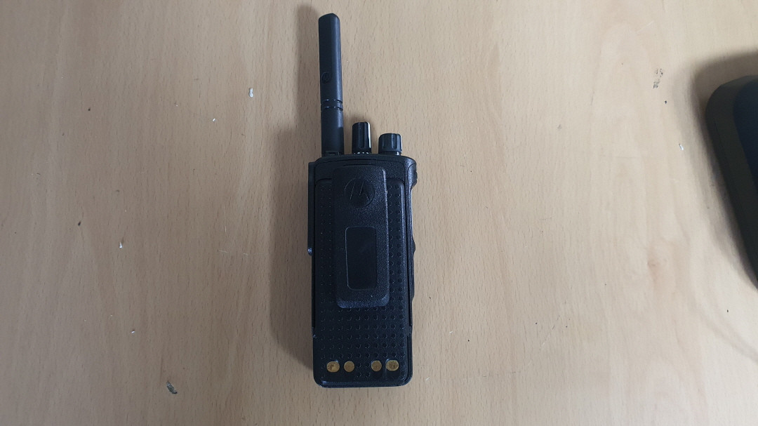 모토롤라 무전기 Xir-P8668i 업무용 1000채널 초단파 극초단파 지원--1