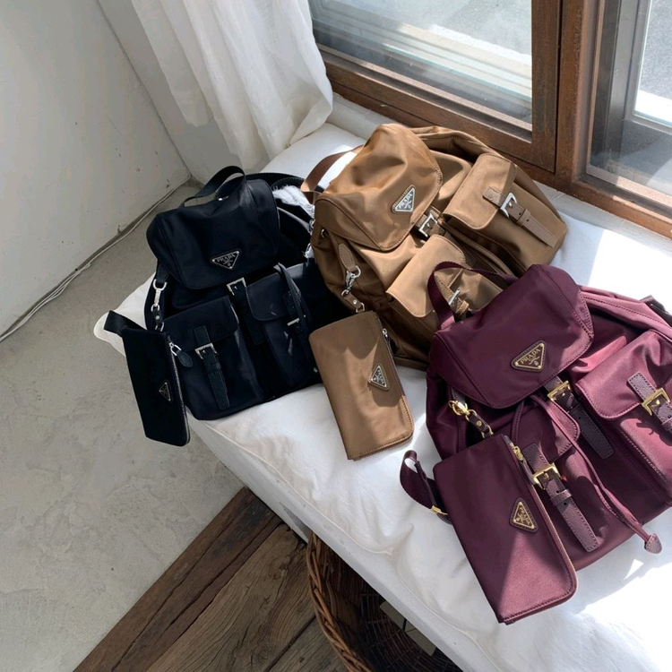 프00 파우치 미디엄 리나일론 백팩--9