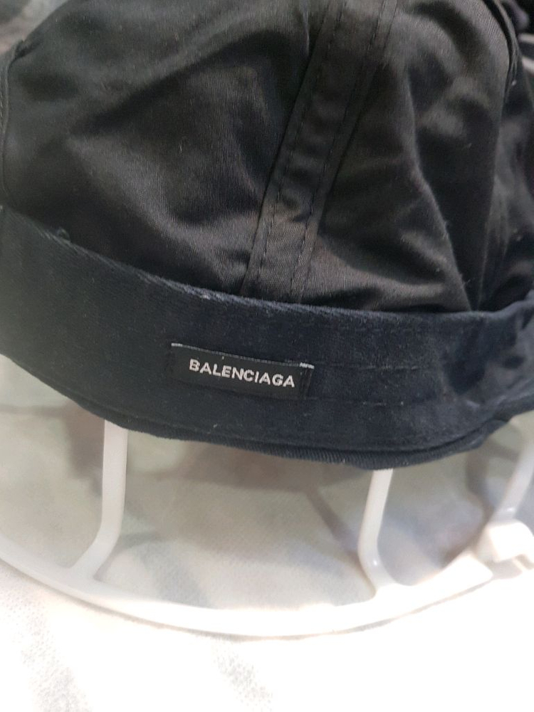 발렌시아가 모자--2