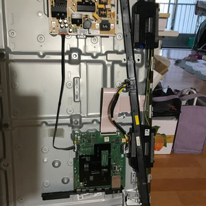 삼성 사이니지 TV 패널 폭파 LH43BEAH 메인보드, 파워보드, 스피커 부품으로 판매 이미지