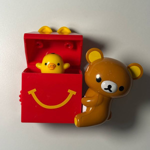 리락쿠마 해피밀 산엑스 피규어 이미지