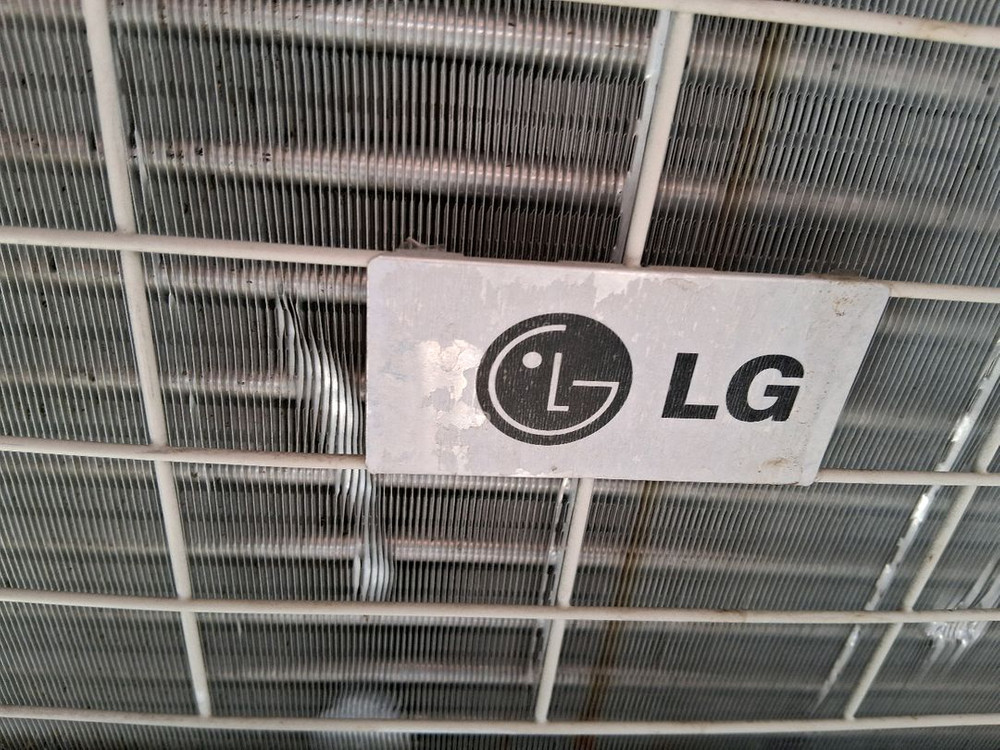 에어컨 LG 창문형 에어컨 무척 시원합니다 이미지
