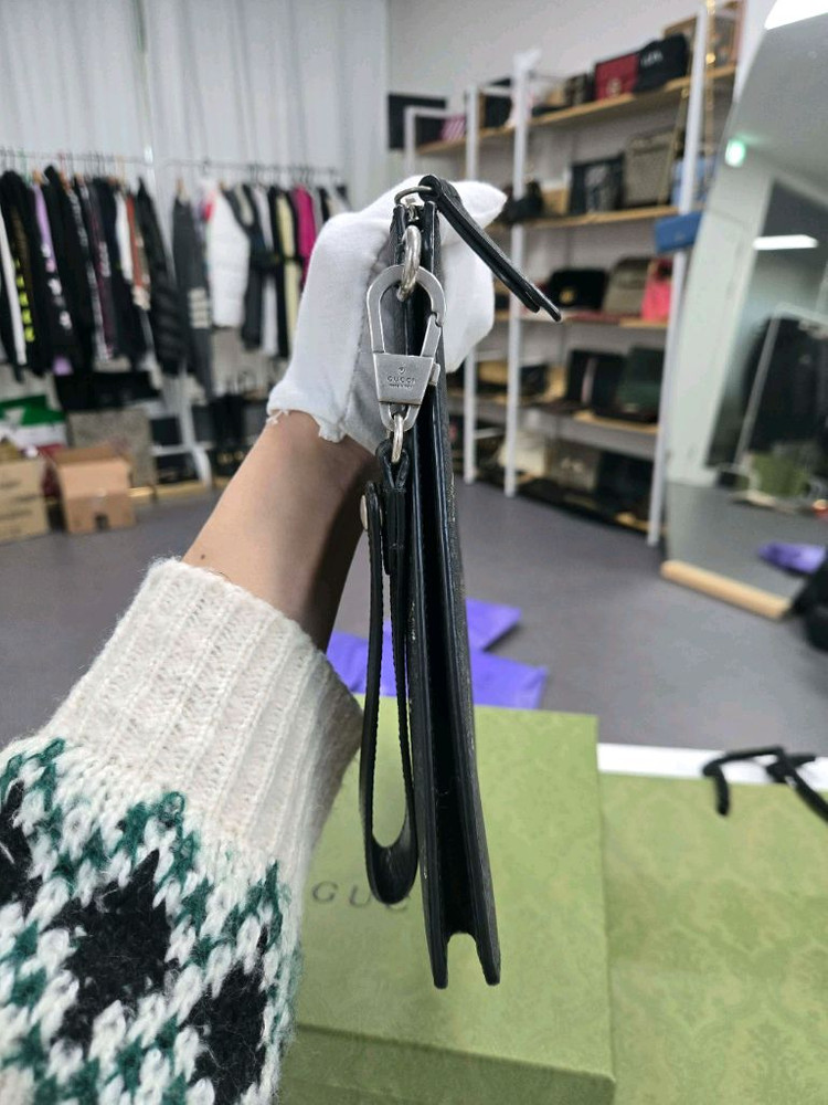 [40%할인] 구찌 점핑타이거 클러치백--2