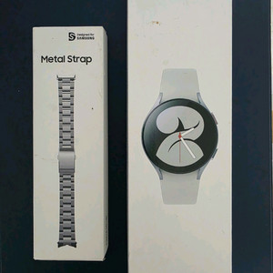 갤럭시 워치 4 40mm 실버팝니다.