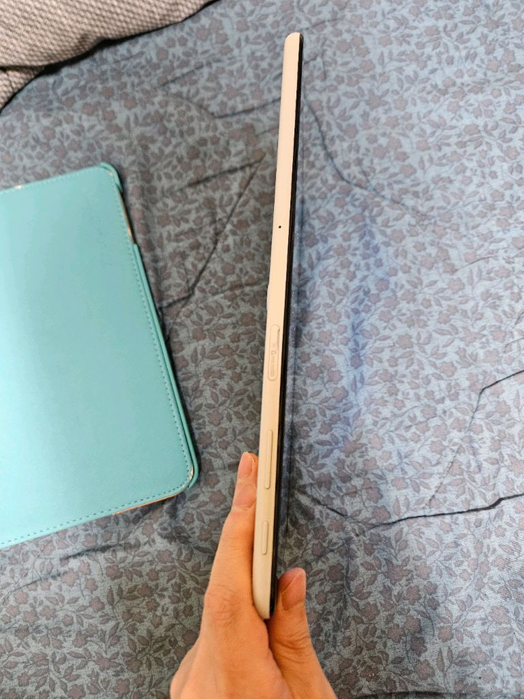 갤럭시탭 어드밴스드2 sm-t583 팝니다--4