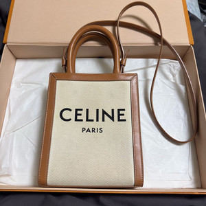 셀린느 미니 카바스 버티컬 토트백