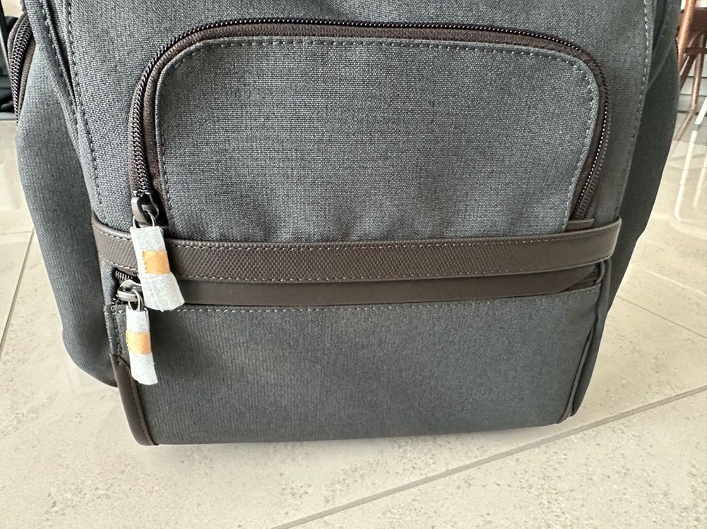 새제품 투미 알파3 브리프 팩 백팩 이미지