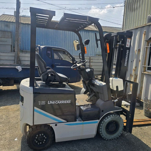 연식좋은 유니캐리어 1.5톤 전동지게차 판매합니다.