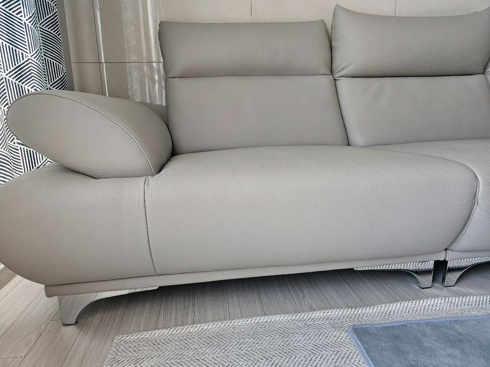 에몬스 4인용 소파 이미지