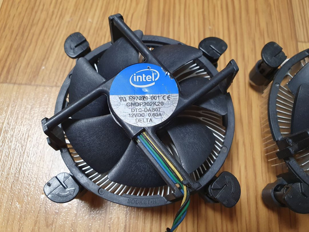 인텔 기쿨 115X cpu 쿨러--1