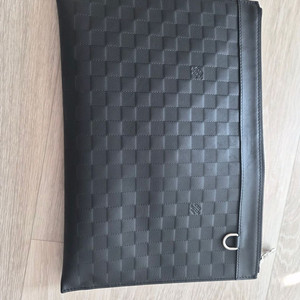 루이비통 다미에 클러치백