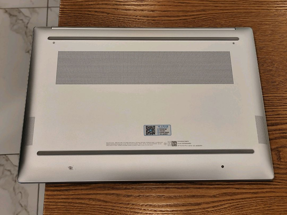 HP노트북 파빌리온 플러스 16-ab1018TU 풀박스 판매합니다.--4