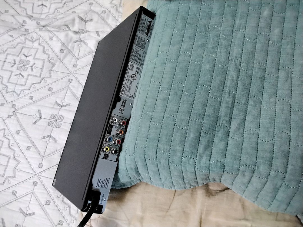 소니 DVD 플레이어 DVP-SR200P 미사용품 팝니다 부산 해운대--8