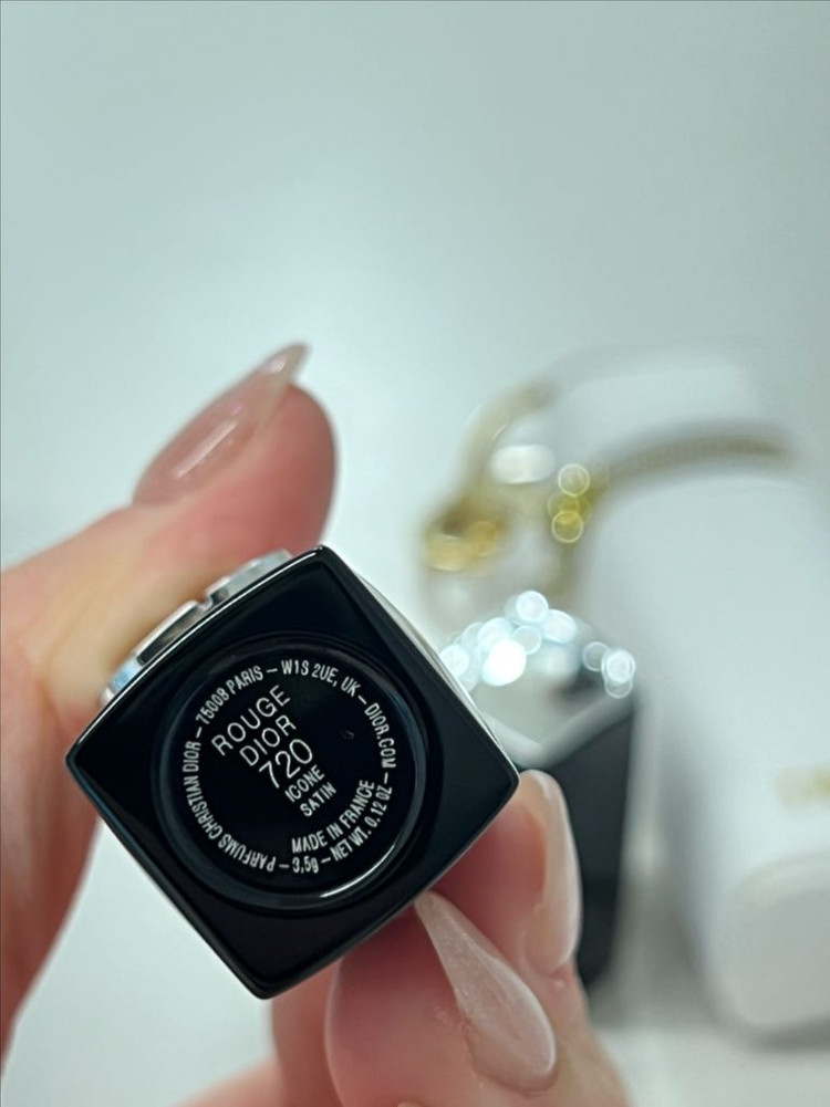 디올 어딕트 립스틱(720컬러)+ 립스틱케이스(가방 열쇠고리) 이미지