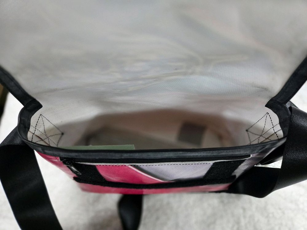 FREITAG 프라이탁 F41 HAWAII FIVE-0 희귀 전사 타프 (자동차 헤드라이트 프린트)--5