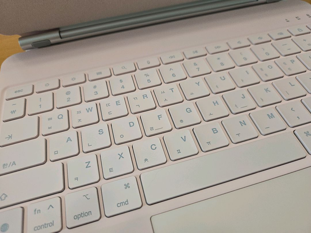구조독 매직키보드 아이패드 에어13용 A1890 한글각인 핑크 풀박 이미지