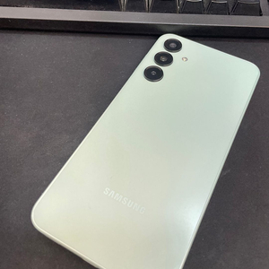 갤럭시A16 그린 128GB 무잔상 상태좋은 중고16만팝니다. 이미지