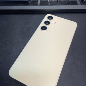 갤럭시S24 옐로우 256GB 무잔상 상태좋은 중고53만4천팝니다