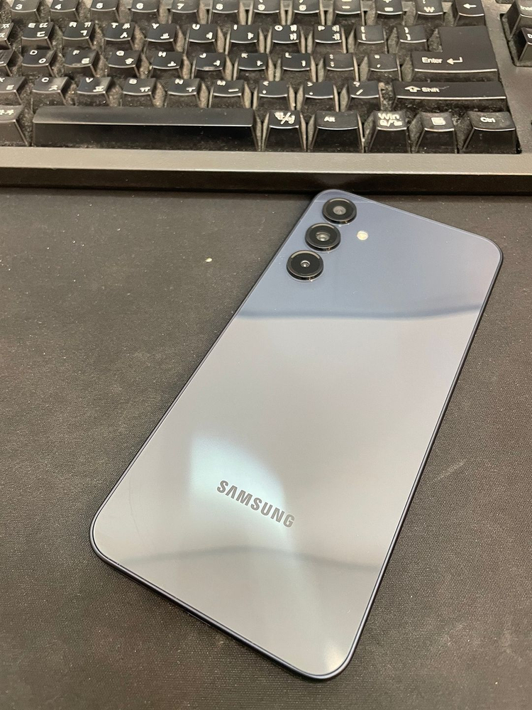 갤럭시버디4 블랙 128GB 무잔상 상태좋은 중고19만8천팝니다 이미지