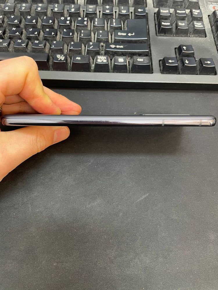 갤럭시S21 그레이 256GB 무잔상 상태좋은 중고22만1000원팝니다--5