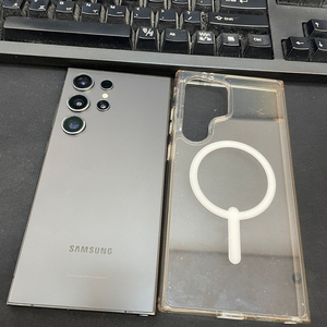 갤럭시S24울트라 블랙 256GB 무잔상 가성비좋은 중고80만1000원팜
