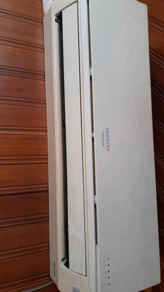 벽걸이 에어컨--1