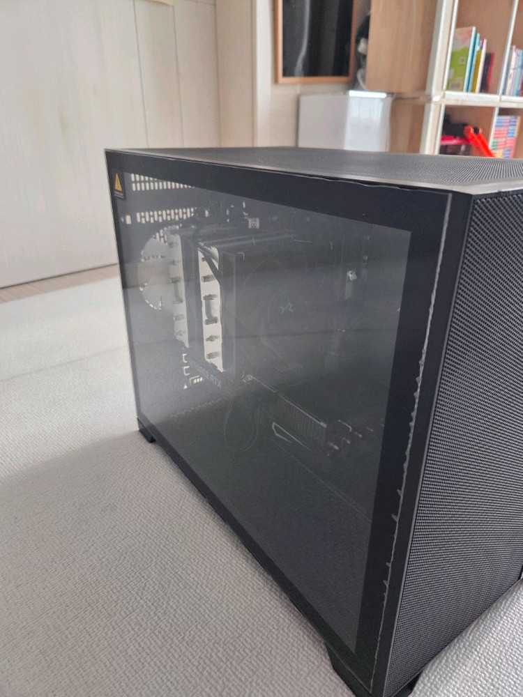 라이젠9 7950X 3080 본체 팝니다--1