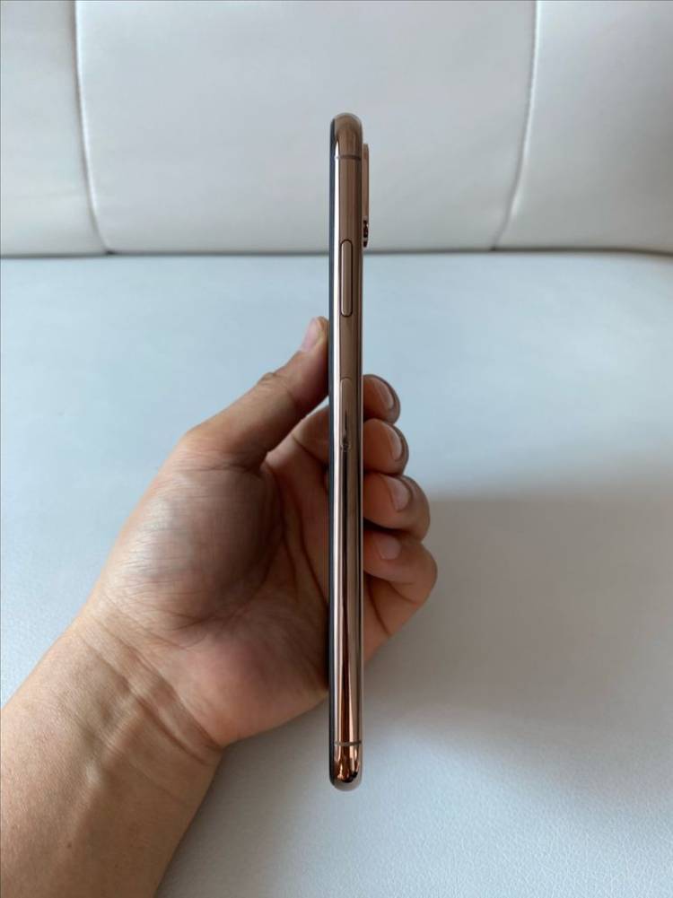 아이폰 Xs Max 골드 256GB--4