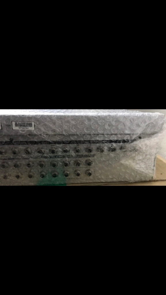 Alto L-16 ( 오디오 믹싱 콘솔 ) 이미지