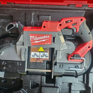 밀워키 m18 충전 밴드쏘 기계만