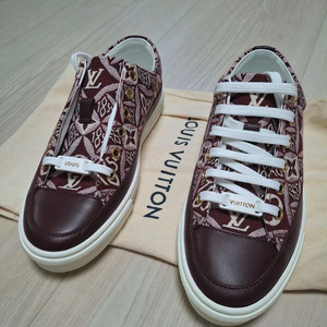 (정품)새상품 루이비통 1854 스텔라 여성 스니커즈