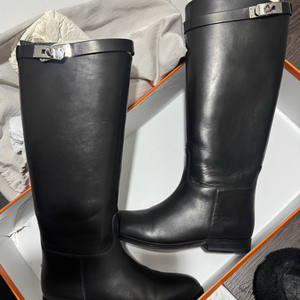 (오늘만 할인,증정품)에르메스 켈리 점핑부츠 38