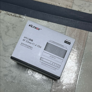 빌트록스 XF 23mm f 1.4 단렌즈 팝니다