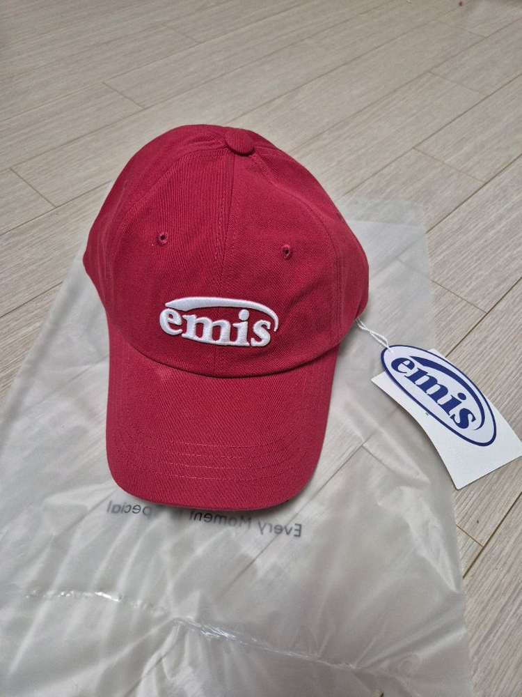 쿨거래시 4만3천택포! 미착용 새제품 정품 EMIS 모자 남여공용 고학년인기모자 두상커도이쁜모자--4