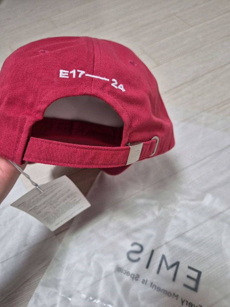 쿨거래시 4만3천택포! 미착용 새제품 정품 EMIS 모자 남여공용 고학년인기모자 두상커도이쁜모자--6