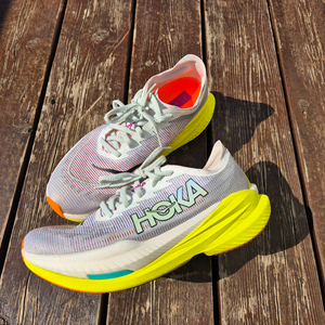 호카 마하 X2 러닝화 카본화 275