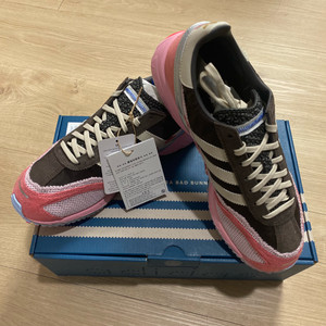 아디다스 x 배드 버니 아디제로 SL 72 브라운 클리어 핑크