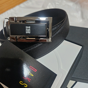 닥스 벨트 선물용 허리39인찌 까지 입니다