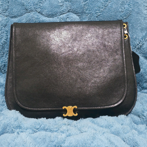 트리옹프 크로스백