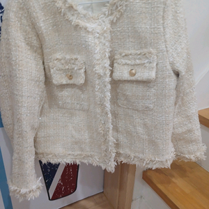 트위드 자켓 2개