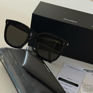 젠틀몬스터 선글라스 로지