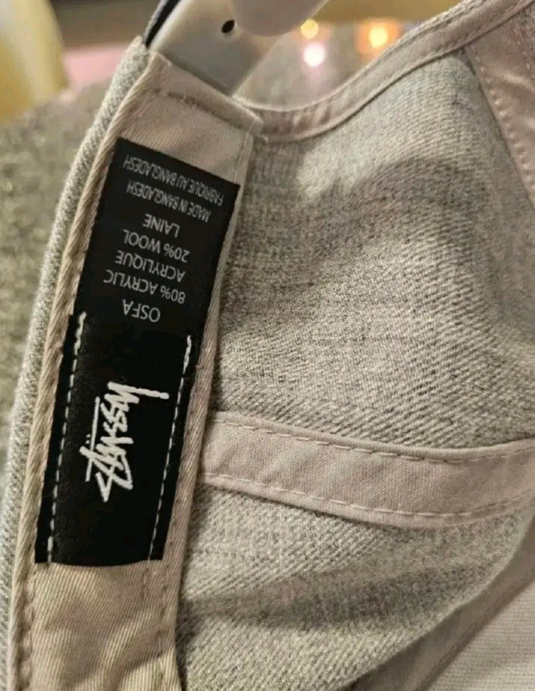 스투시 스냅백!새상품급!--4