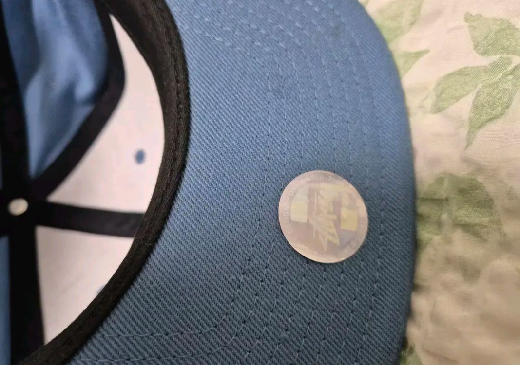 스투시 스냅백!새상품급!--3