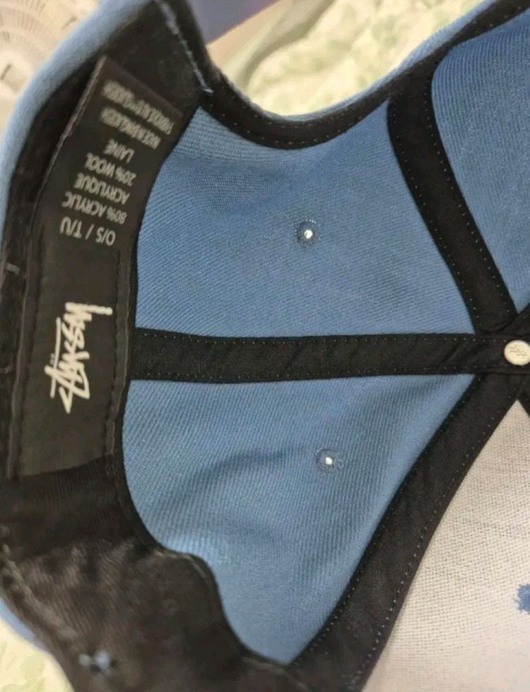 스투시 스냅백!새상품급!--5