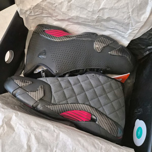 에어 조던14 SE 페라리 블랙 나코탭 260 새상품