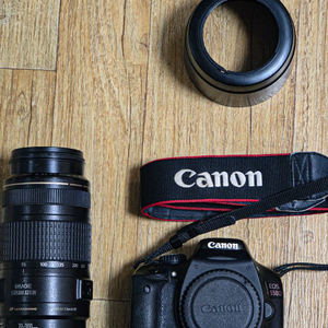 캐논 EOS 550D DSLR 카메라 + EF 70-300mm 렌즈 이미지